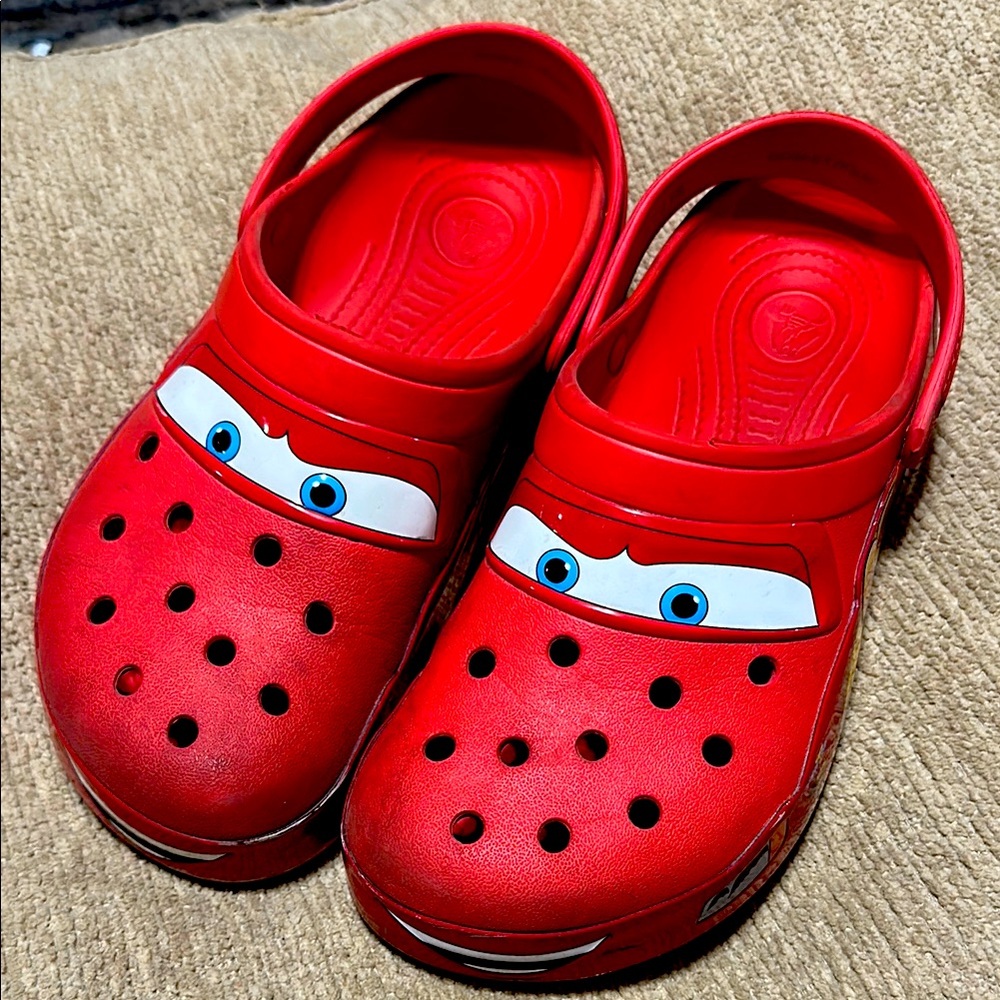 Used lightning McQueen crocs